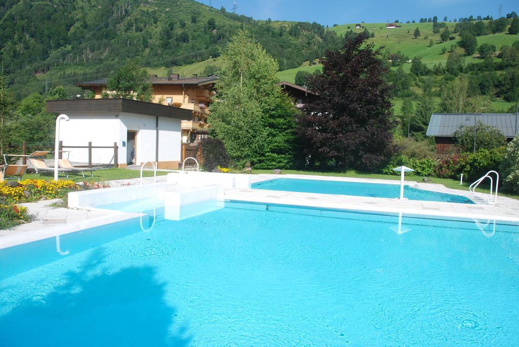 Hotel-Gasthof "Zur Muehle" Kaprun Exterior photo